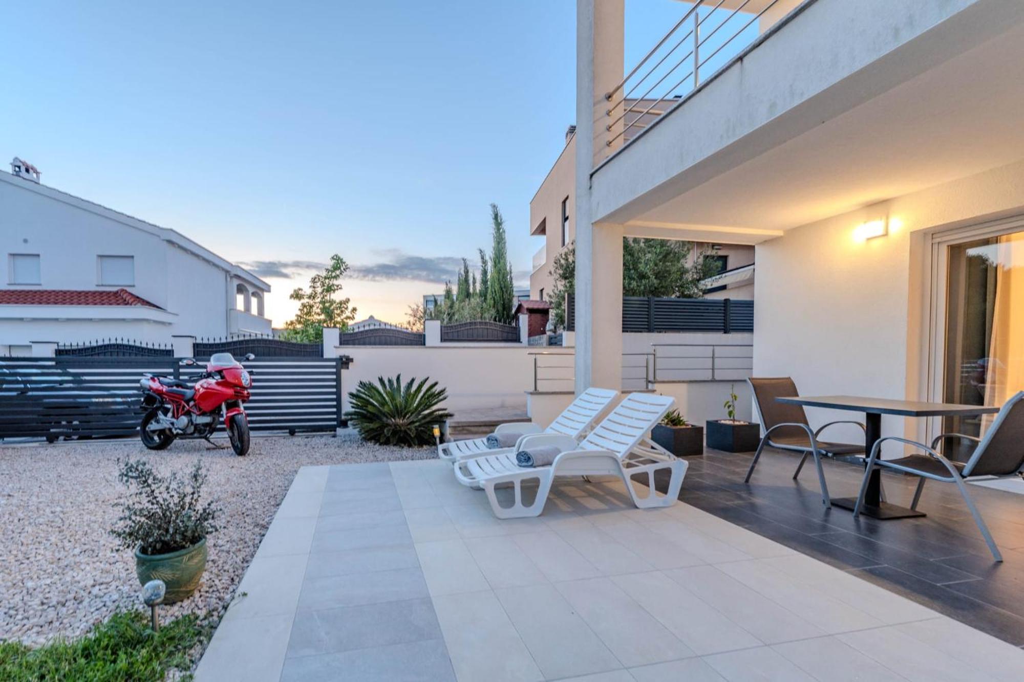 Villa Carlotta Zadar Exterior photo