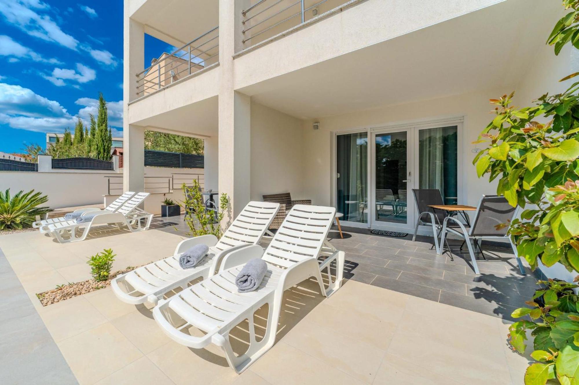 Villa Carlotta Zadar Exterior photo